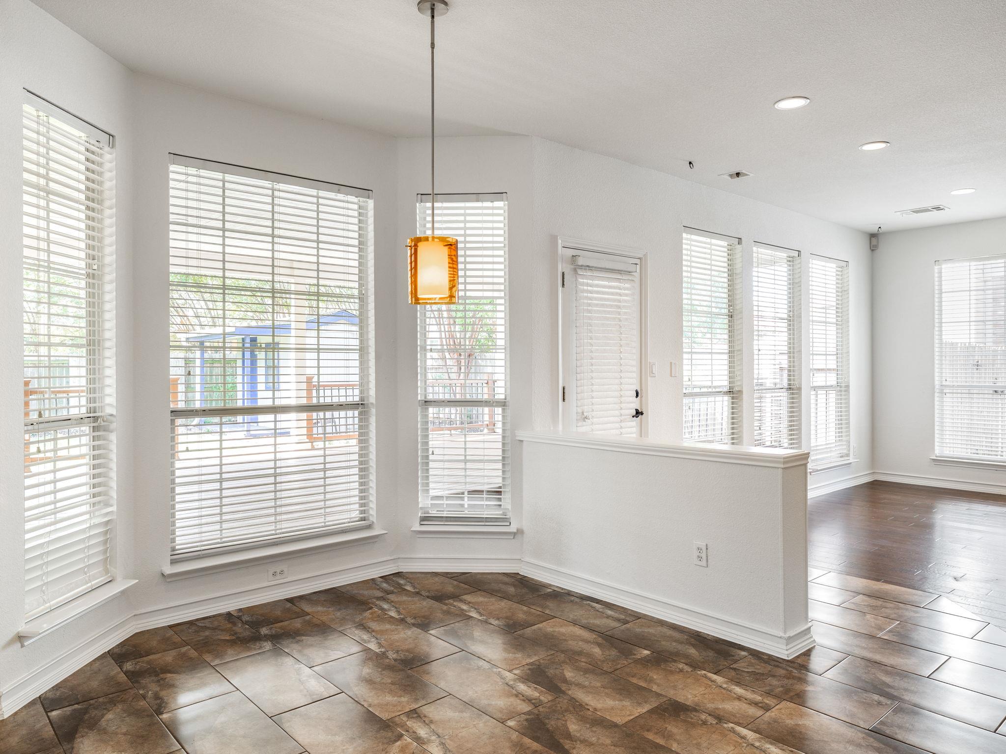 2405 Hunters Creek Cv, Cedar Park, TX 78613