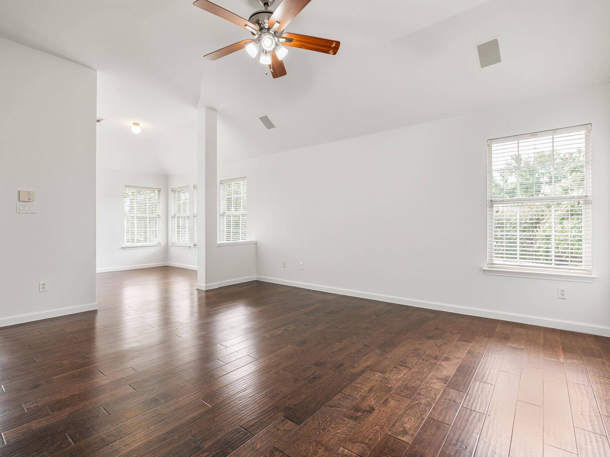 2405 Hunters Creek Cv, Cedar Park, TX 78613