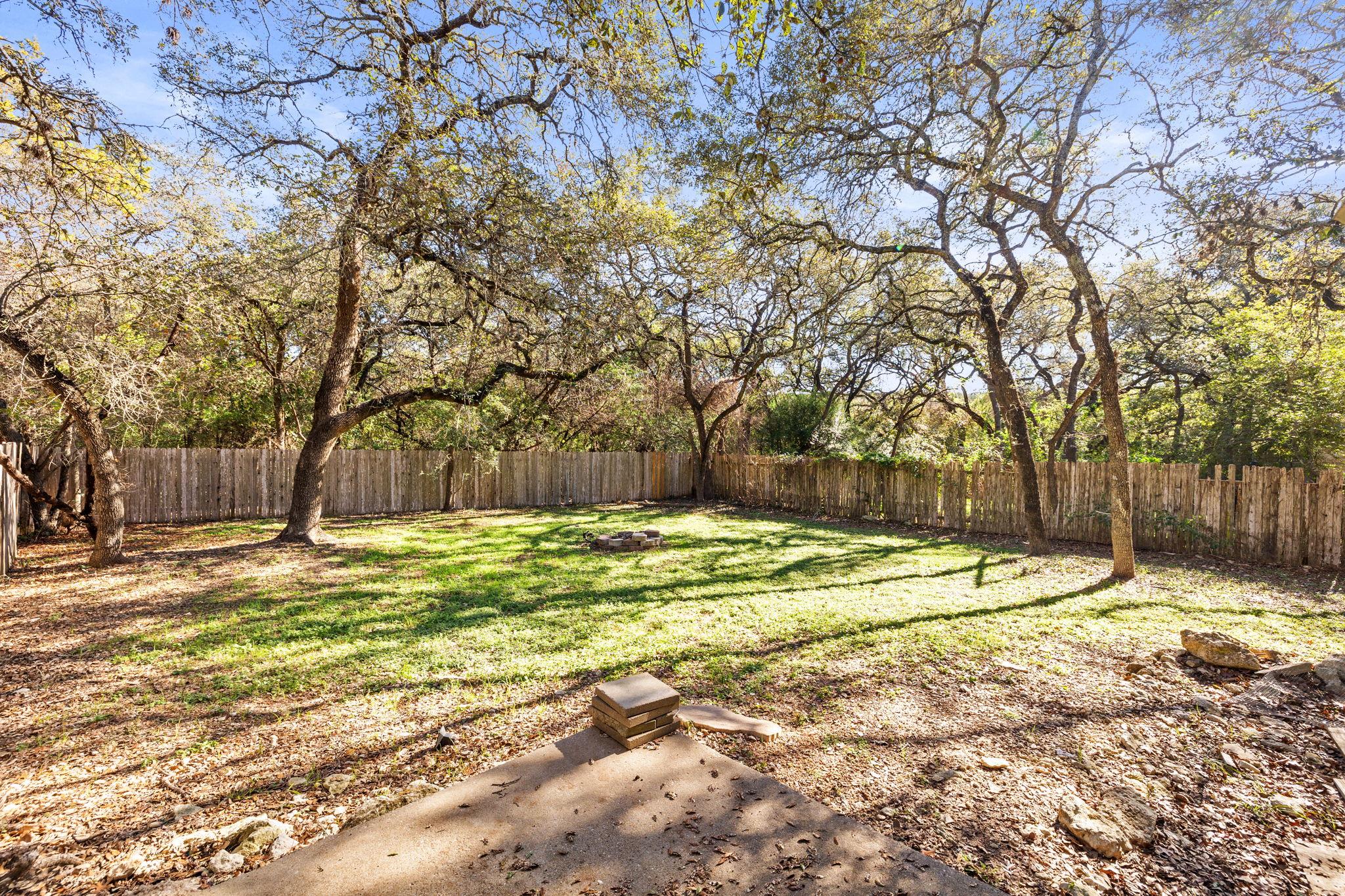 9807 Hundred Oaks Cir # B, Austin, TX 78750