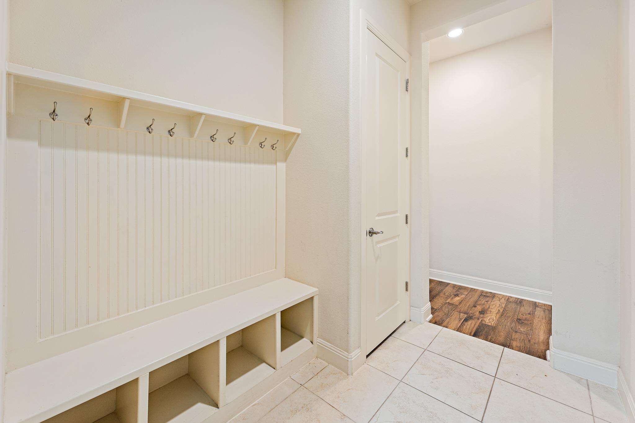 135 Gabriel Vis E, Georgetown, TX 78633