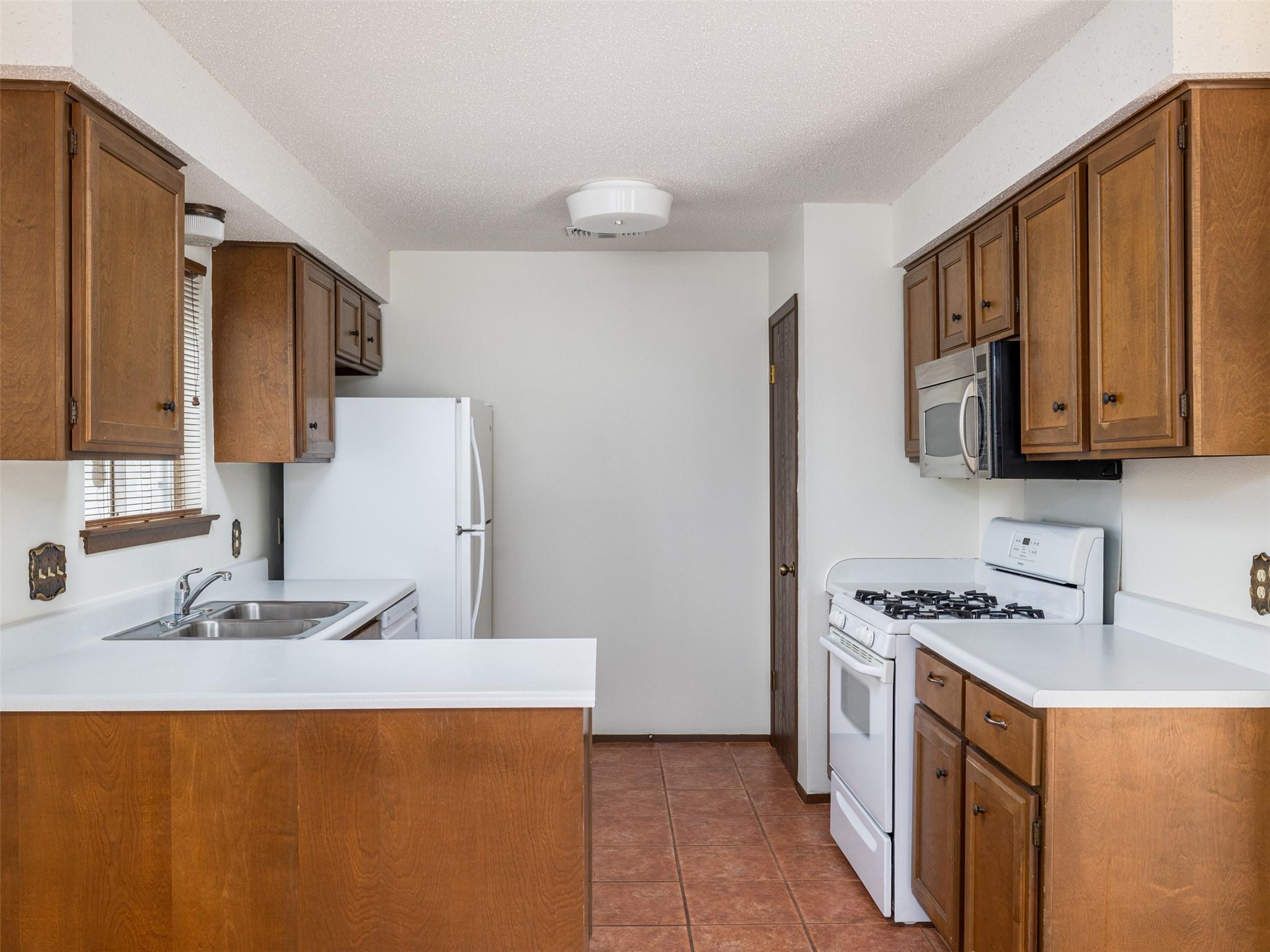 7001 Watchwood Dr, Austin, TX 78745