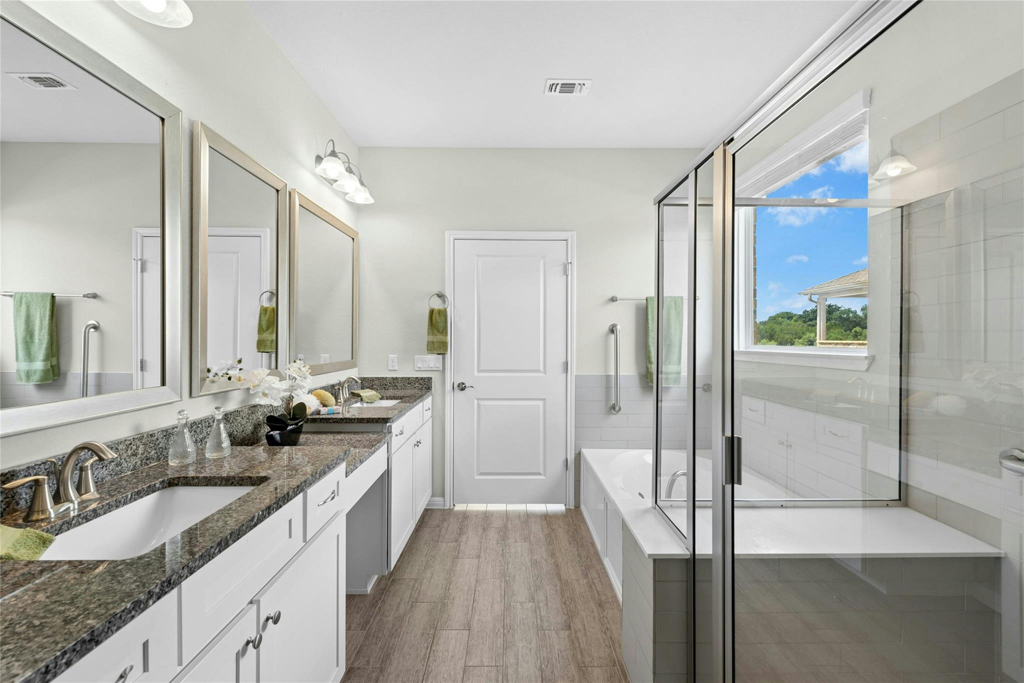 300 Hanging Star Ln, Georgetown, TX 78633