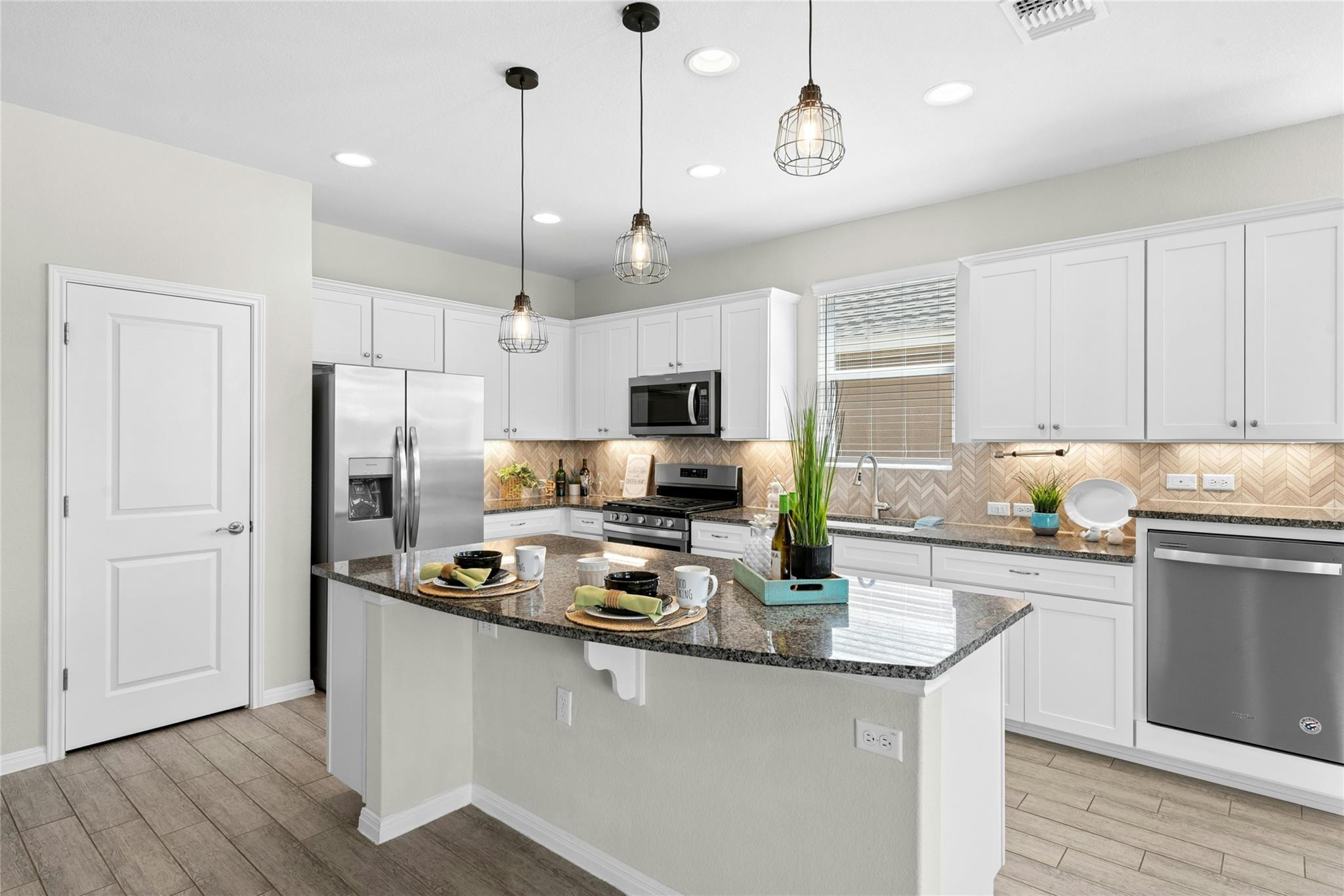 300 Hanging Star Ln, Georgetown, TX 78633