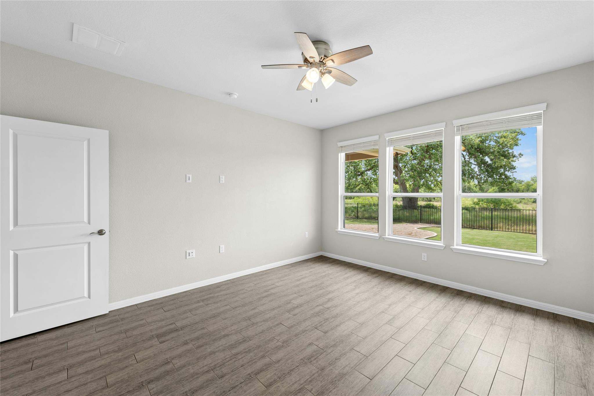 300 Hanging Star Ln, Georgetown, TX 78633