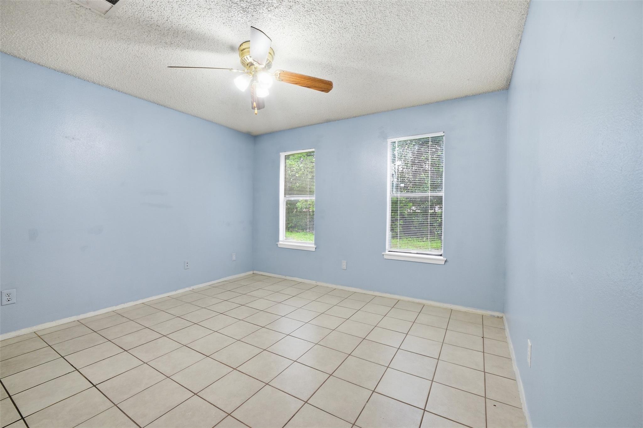 2009 W Loop Loop # A, Austin, TX 78758