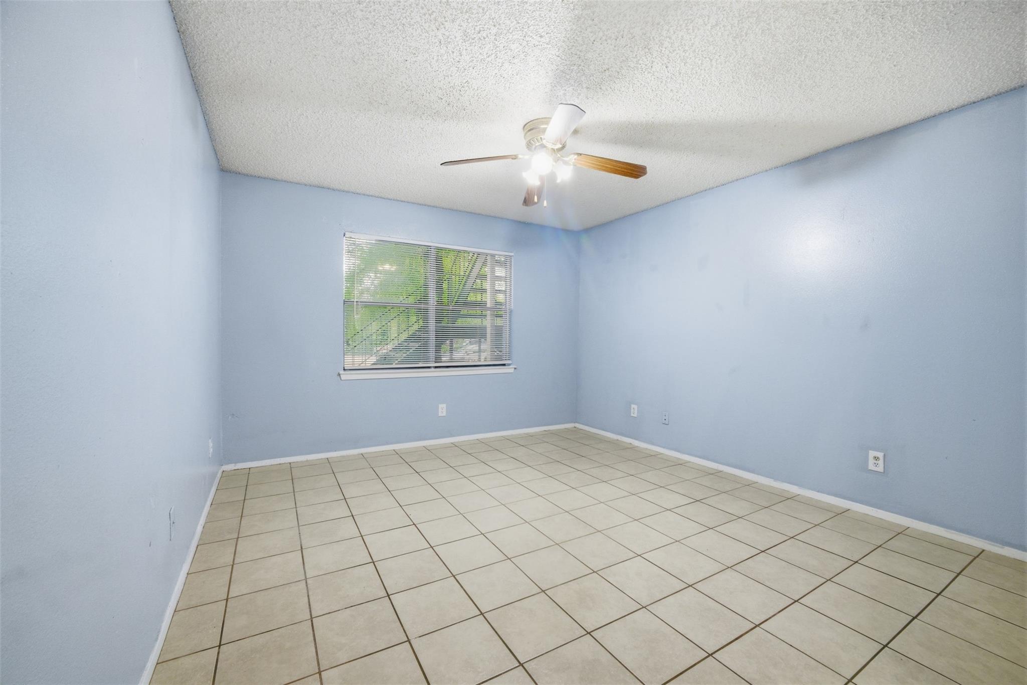 2009 W Loop Loop # A, Austin, TX 78758