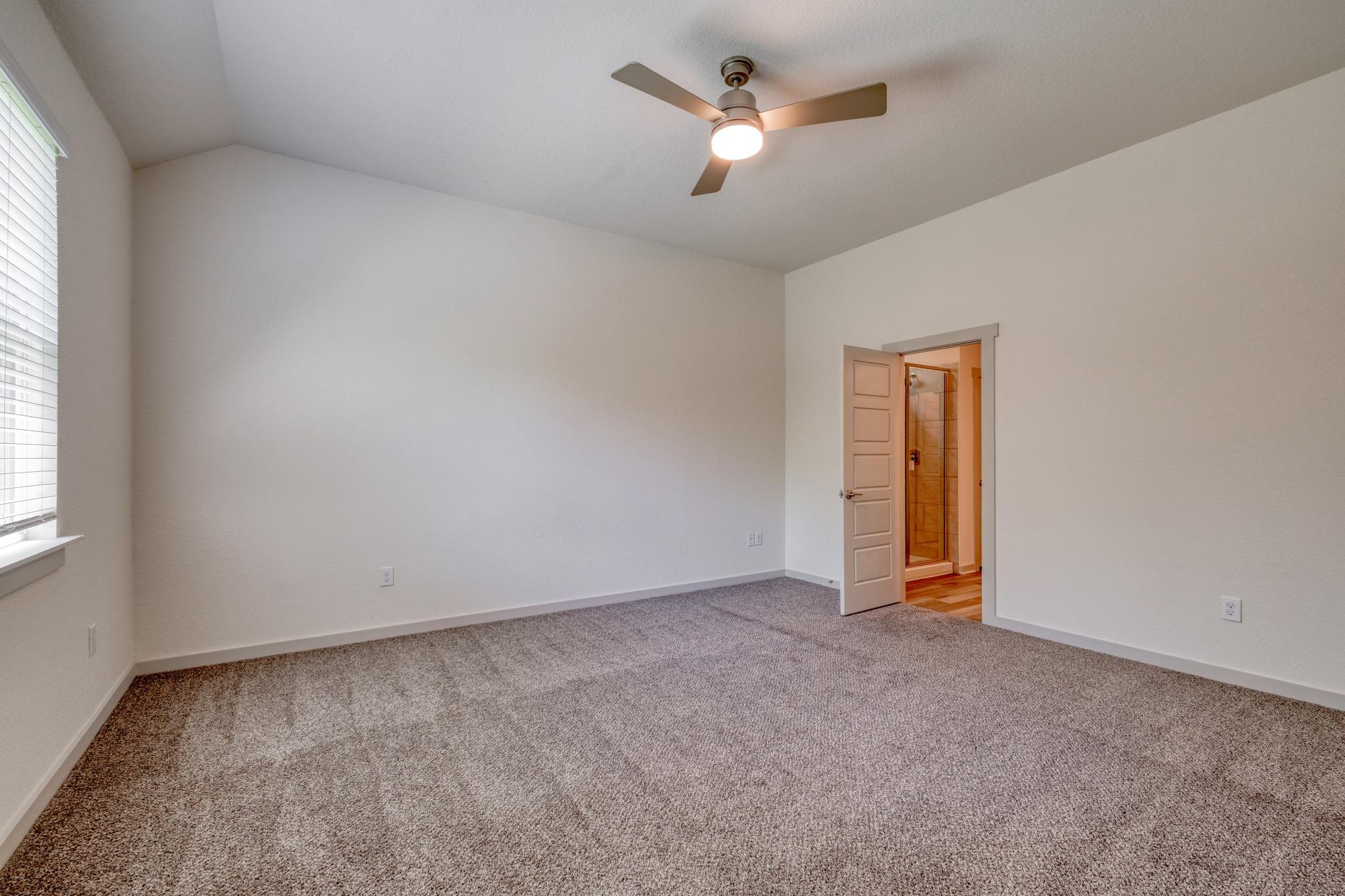 7501 Smallwood Dr, Austin, TX 78724