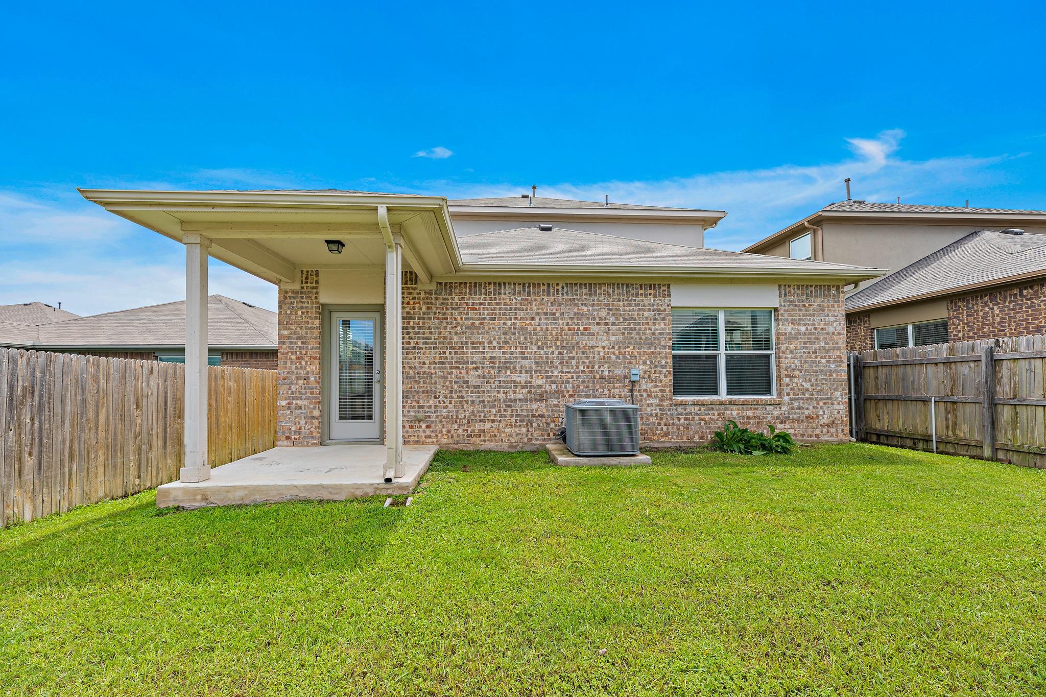 108 Schuster Ct, Georgetown, TX 78626