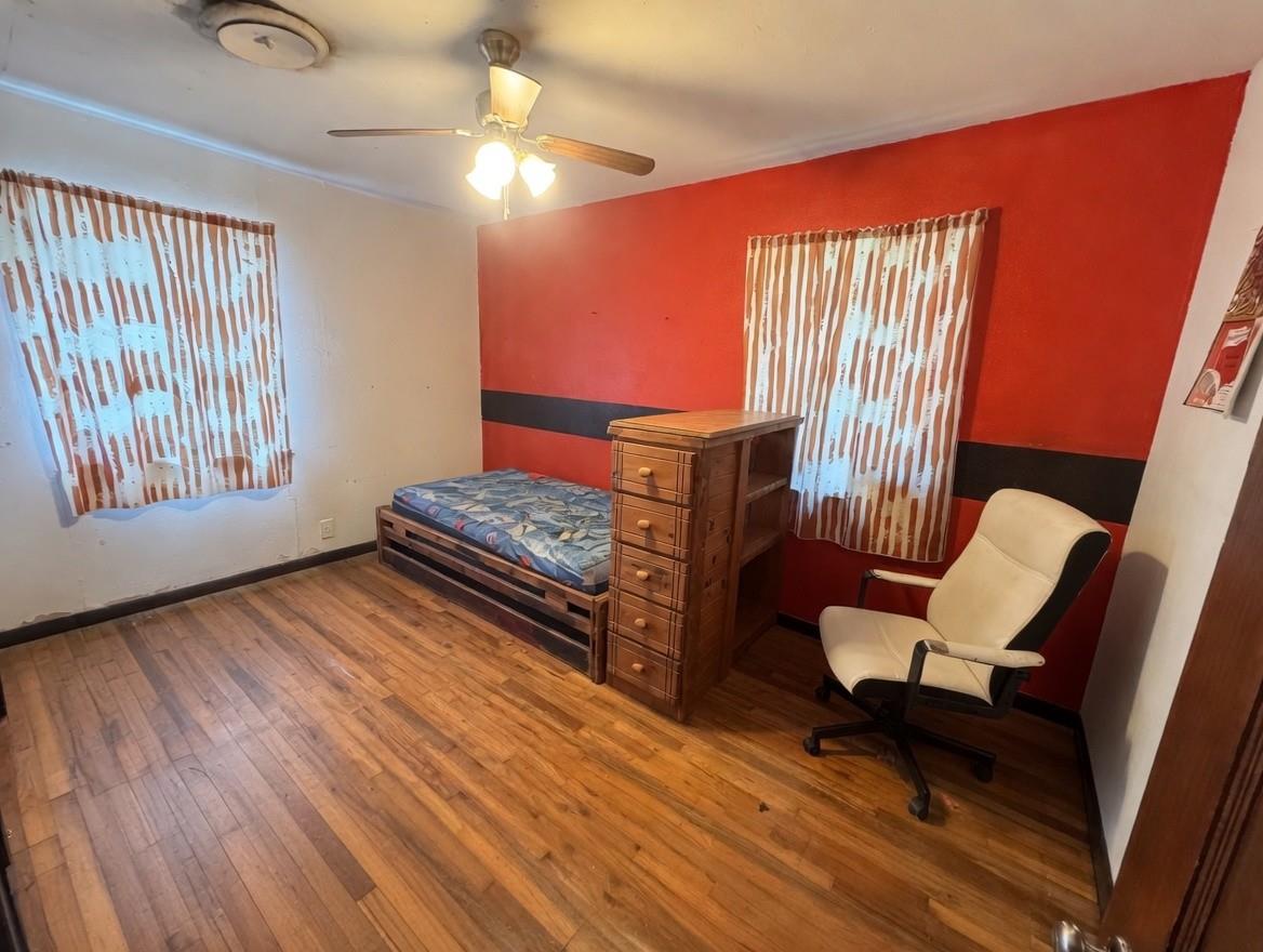 9262 N Highway 77, Lexington, TX 78947