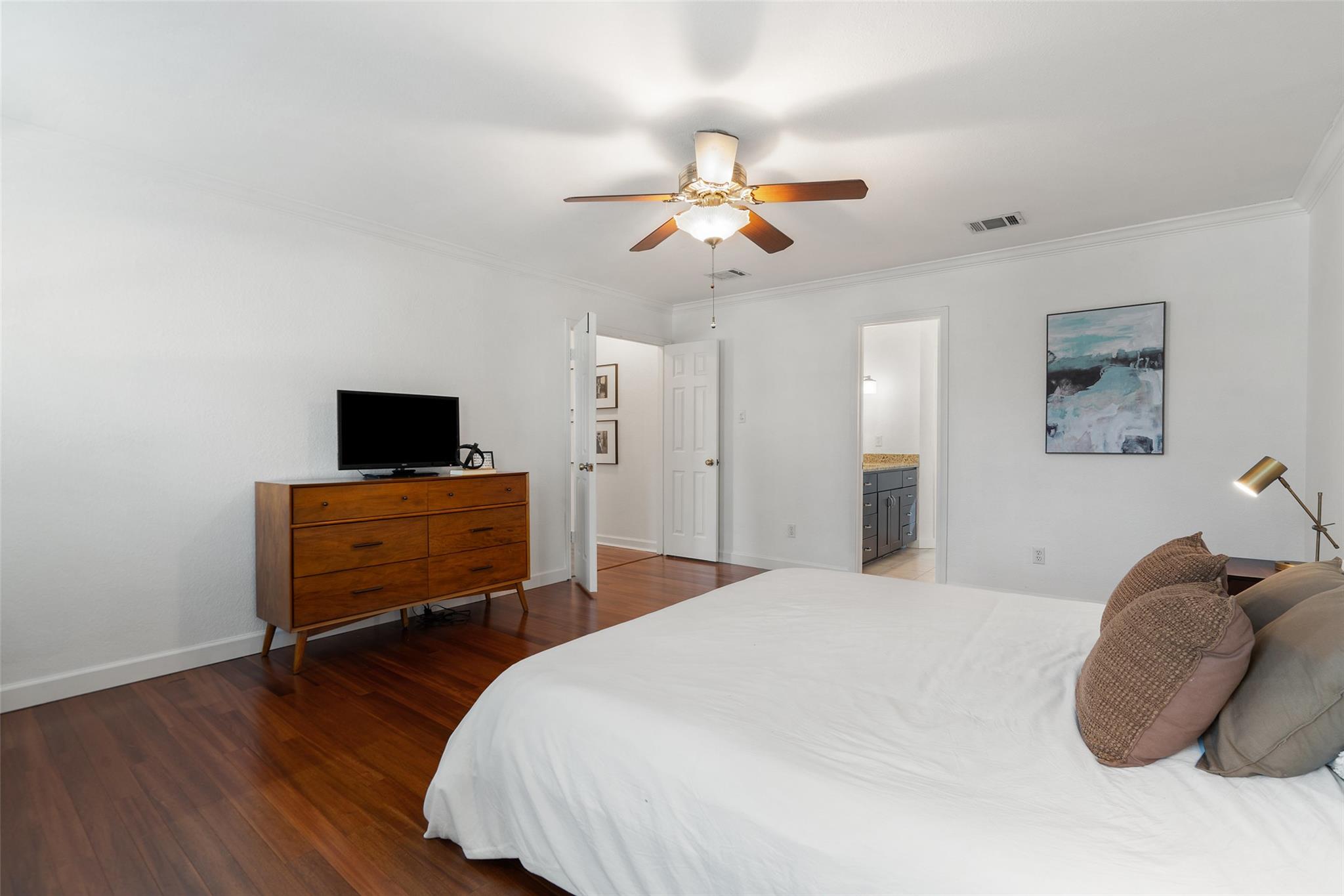 6523 Heron Dr, Austin, TX 78759
