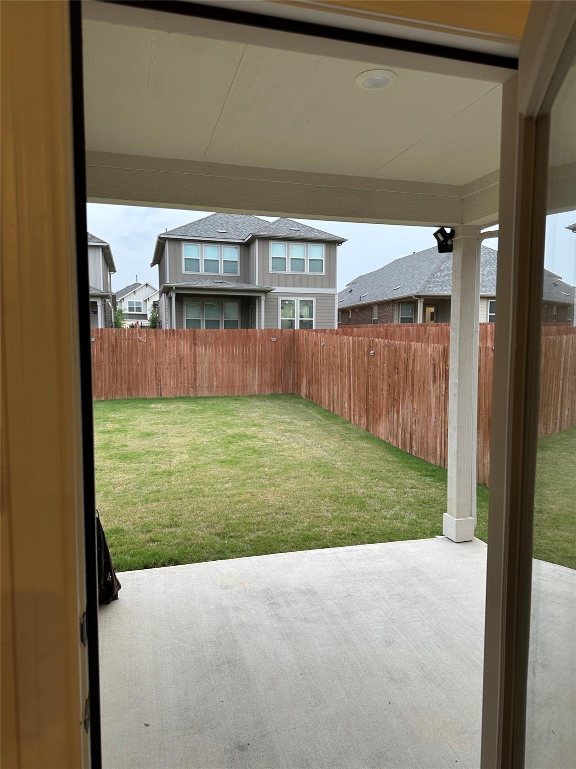 240 Canyoncrest Way, Liberty Hill, TX 78642
