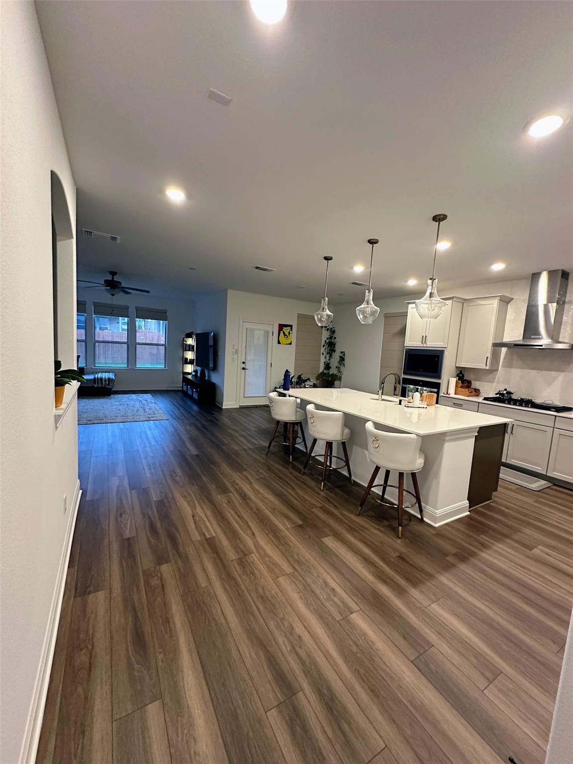 240 Canyoncrest Way, Liberty Hill, TX 78642