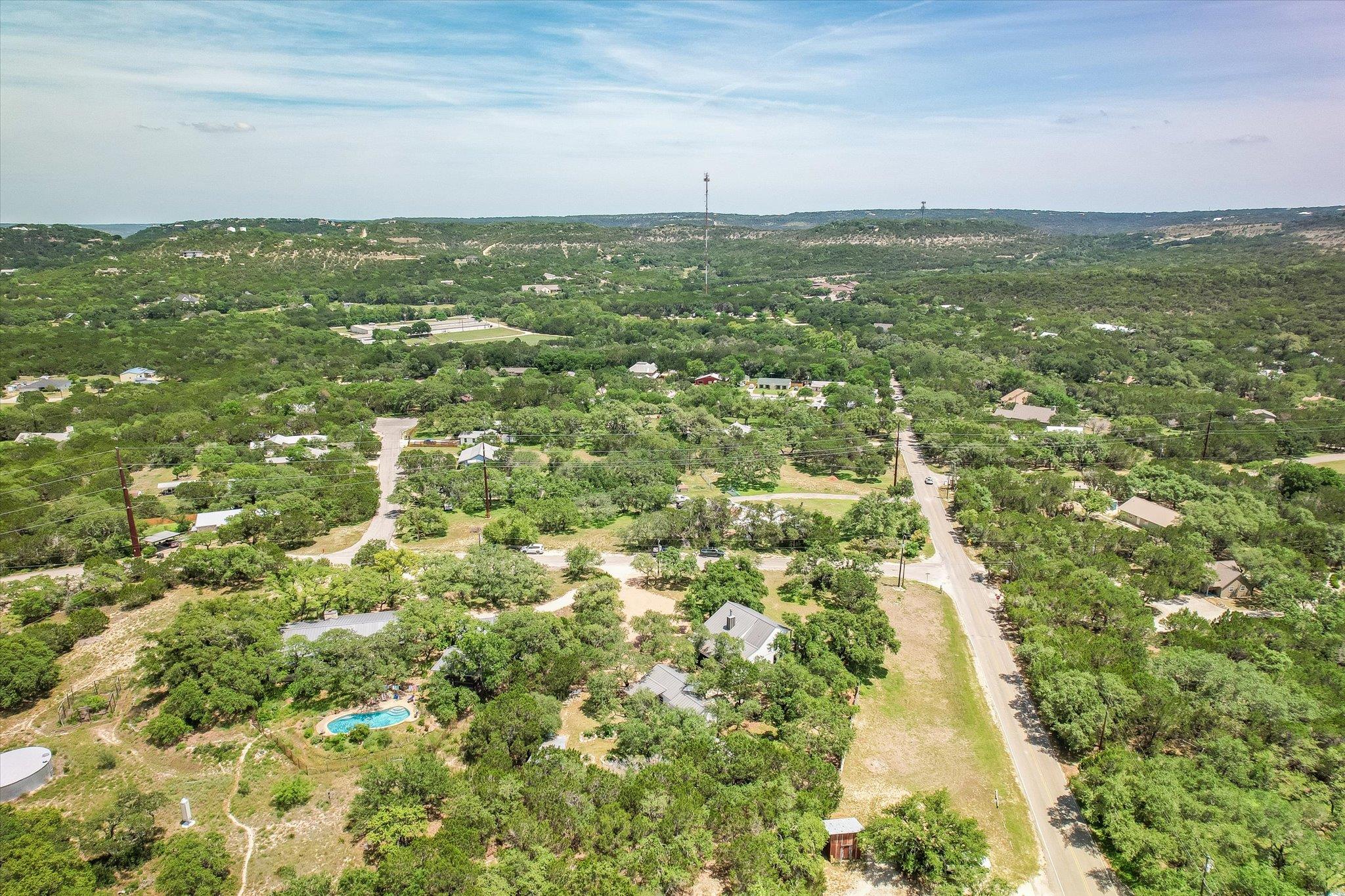 101 Chapparal Dr, Wimberley, TX 78676