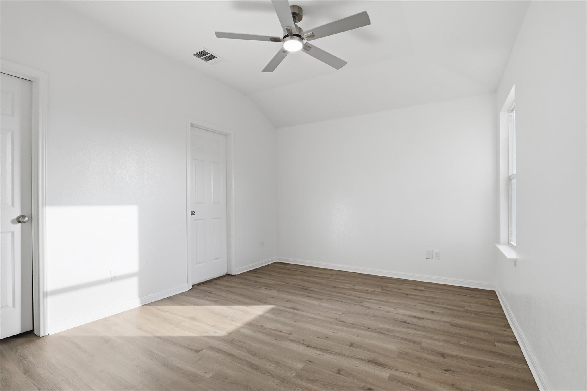 448 Nottingham Loop, Kyle, TX 78640