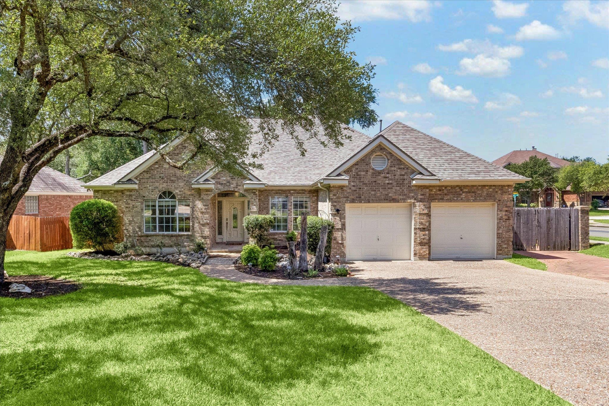 10501 Oak View Dr, Austin, TX 78759