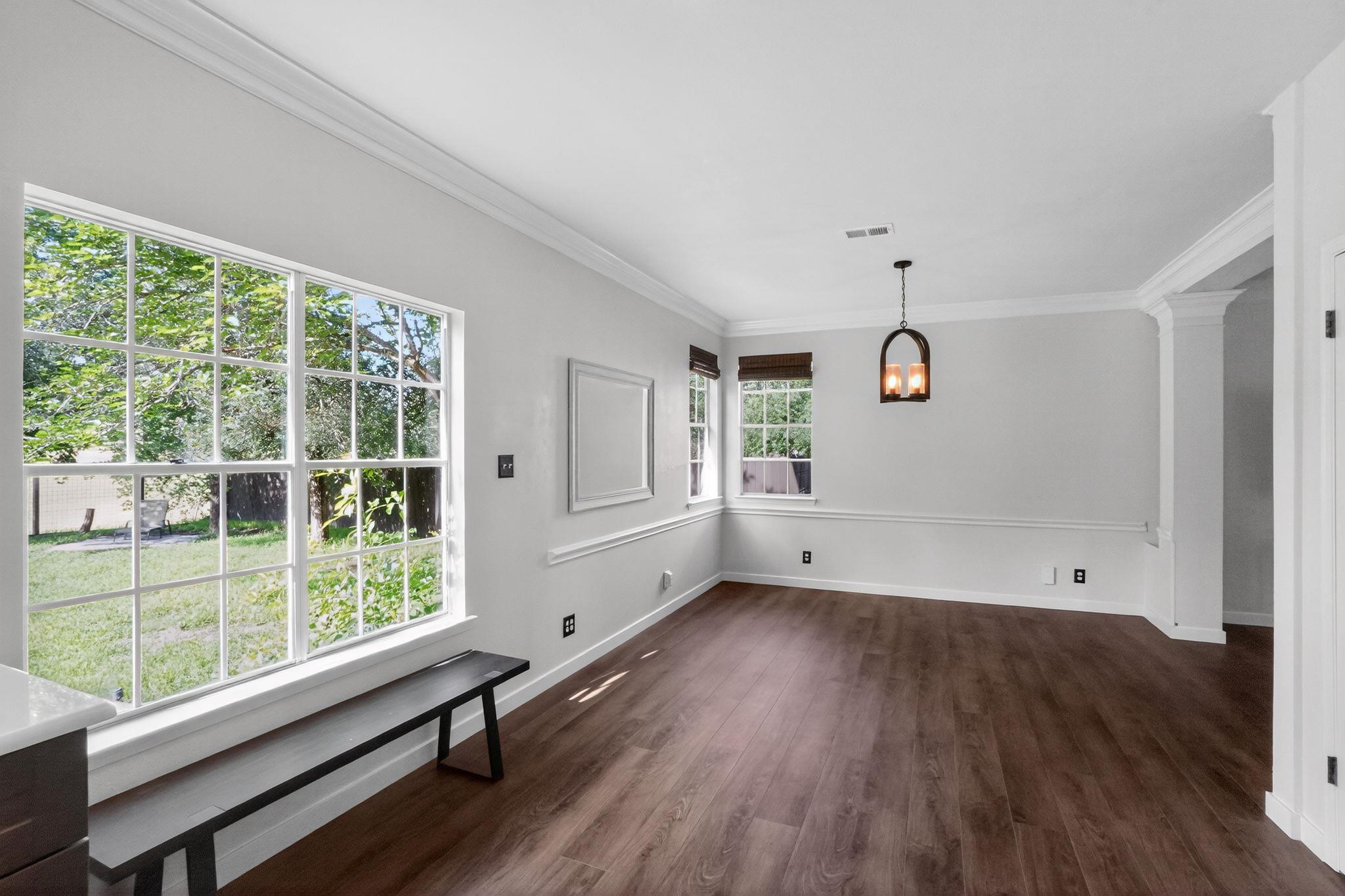8113 Willet Trl, Austin, TX 78745