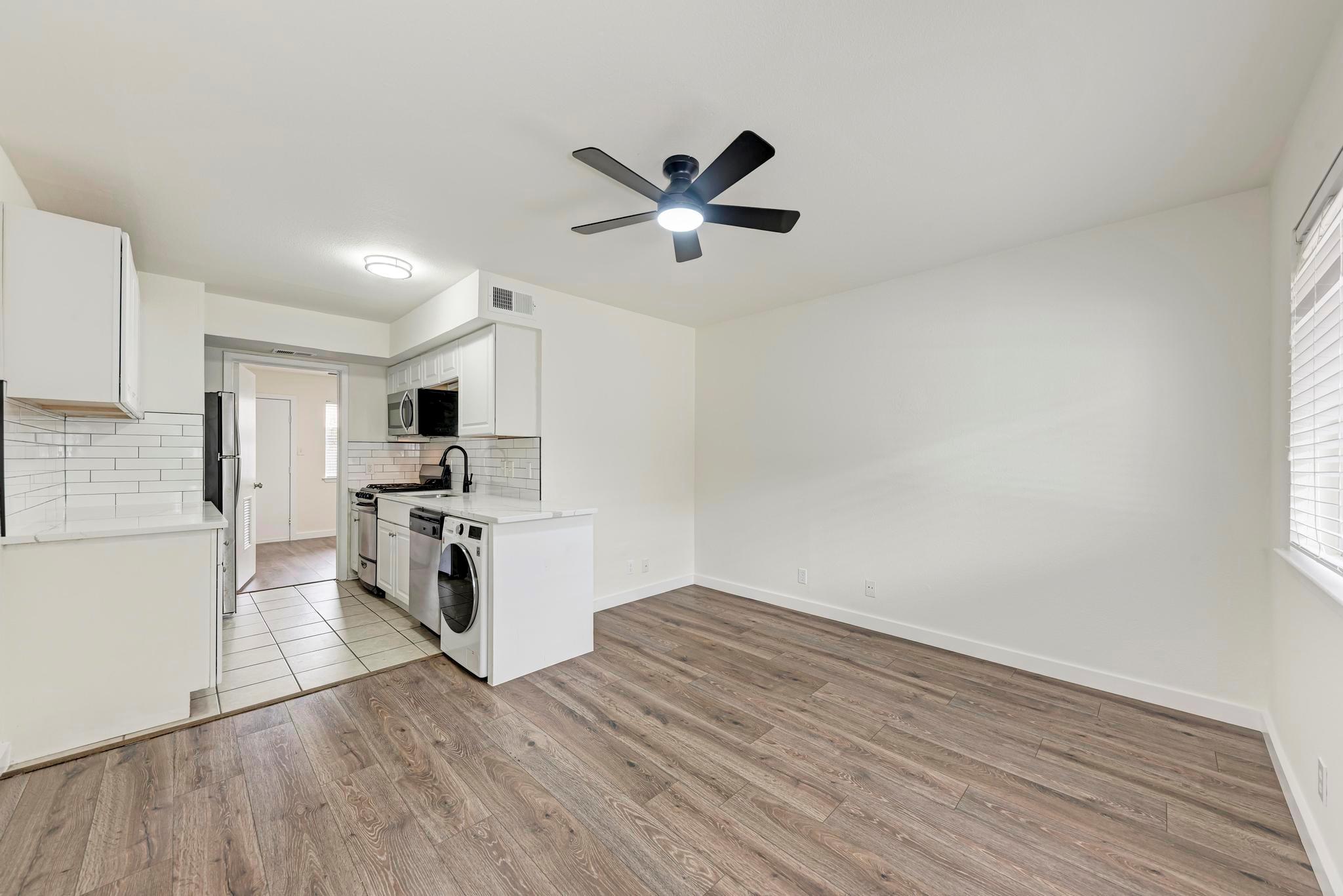 1010 W 23 St # 11, Austin, TX 78705