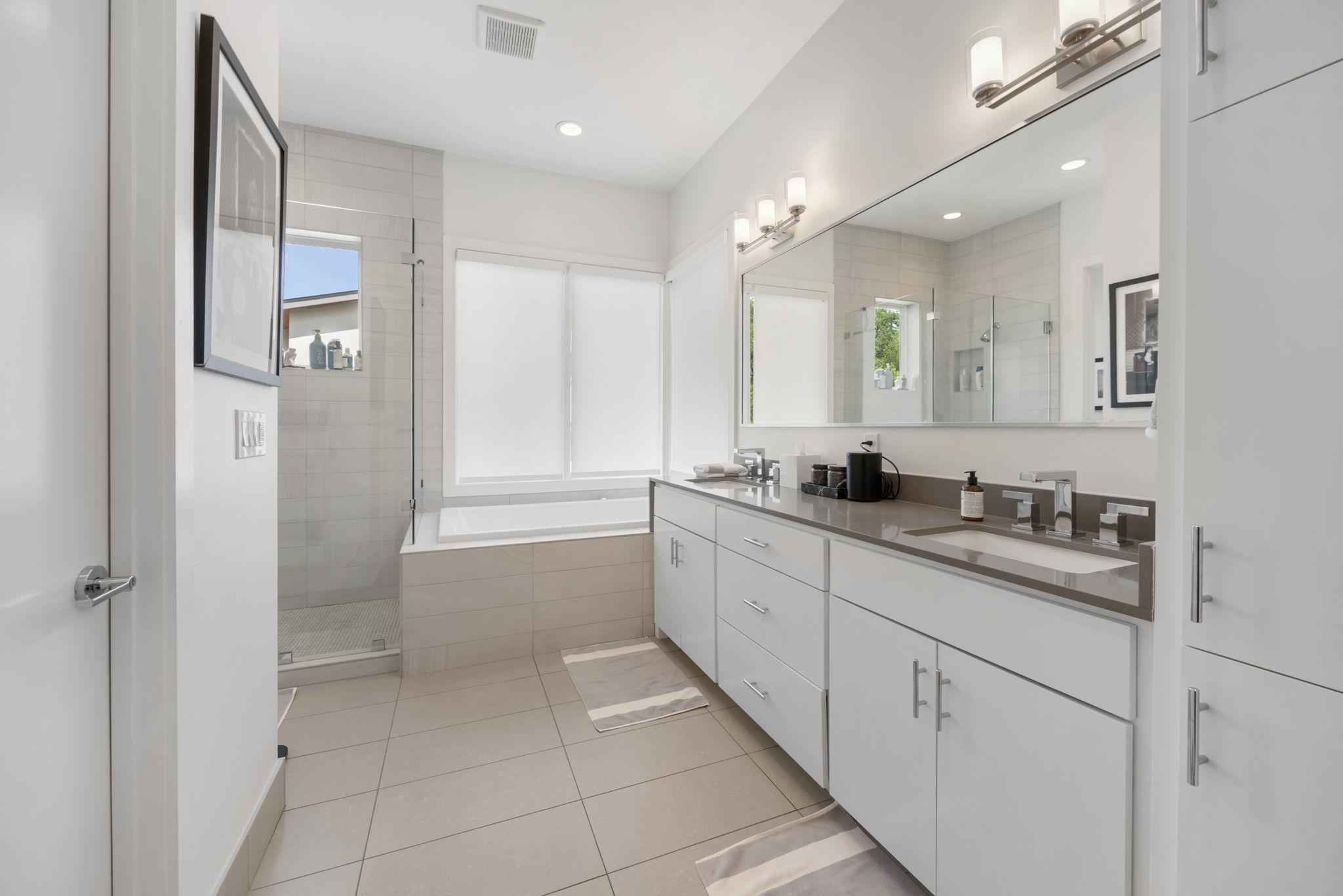 901 Bouldin Ave # A, Austin, TX 78704