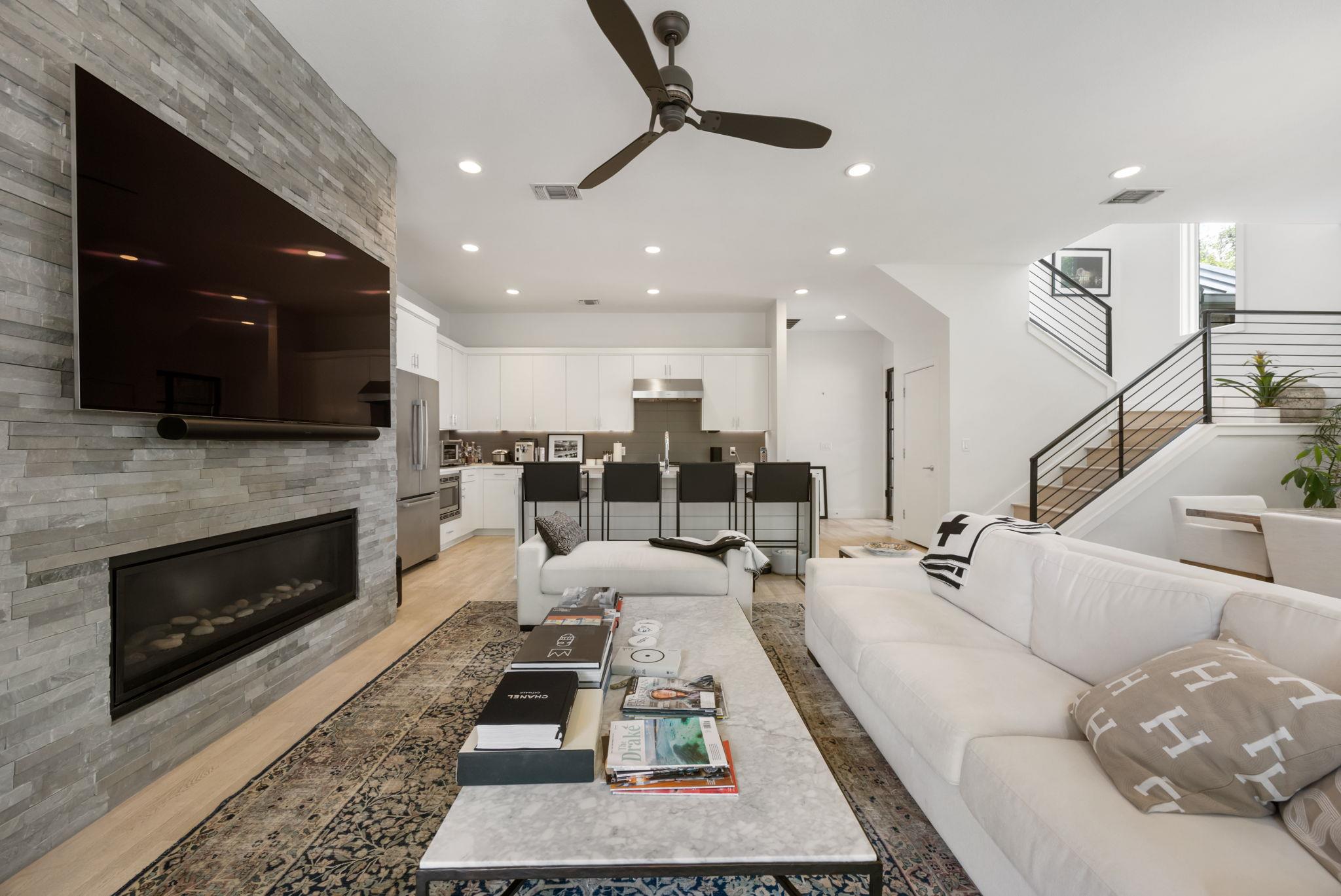 901 Bouldin Ave # A, Austin, TX 78704