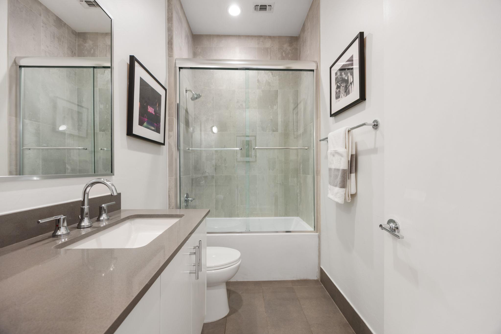 901 Bouldin Ave # A, Austin, TX 78704