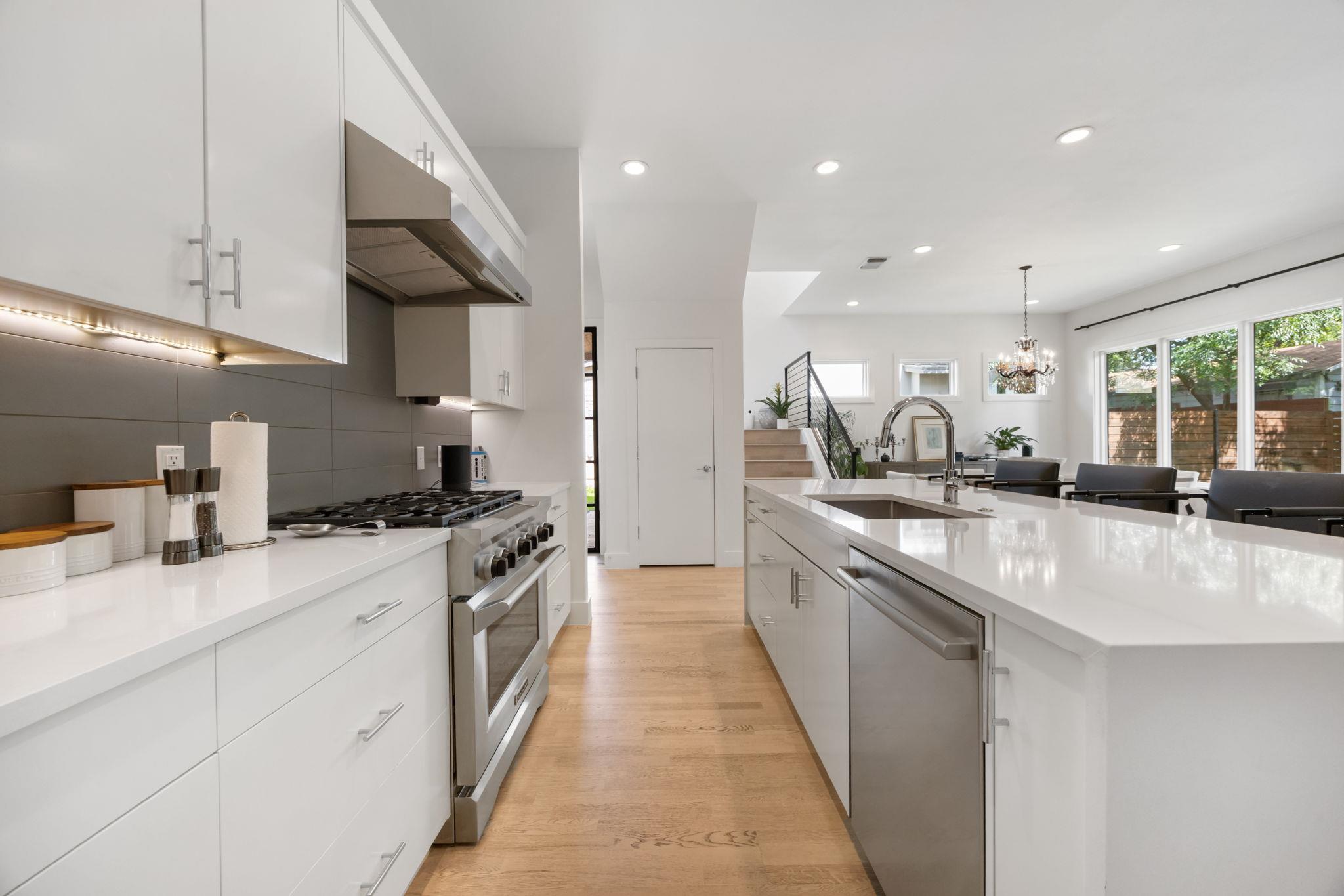 901 Bouldin Ave # A, Austin, TX 78704