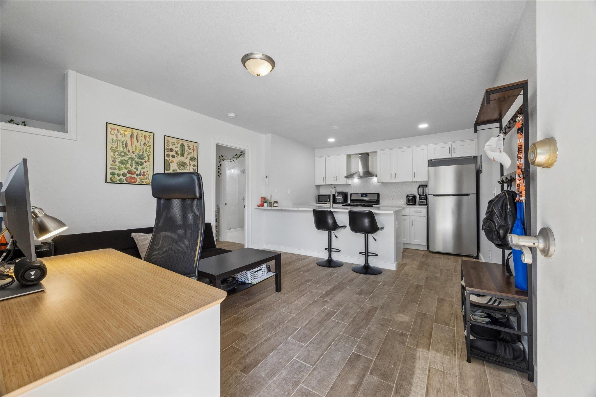 304 E 33rd St # 4, Austin, TX 78705