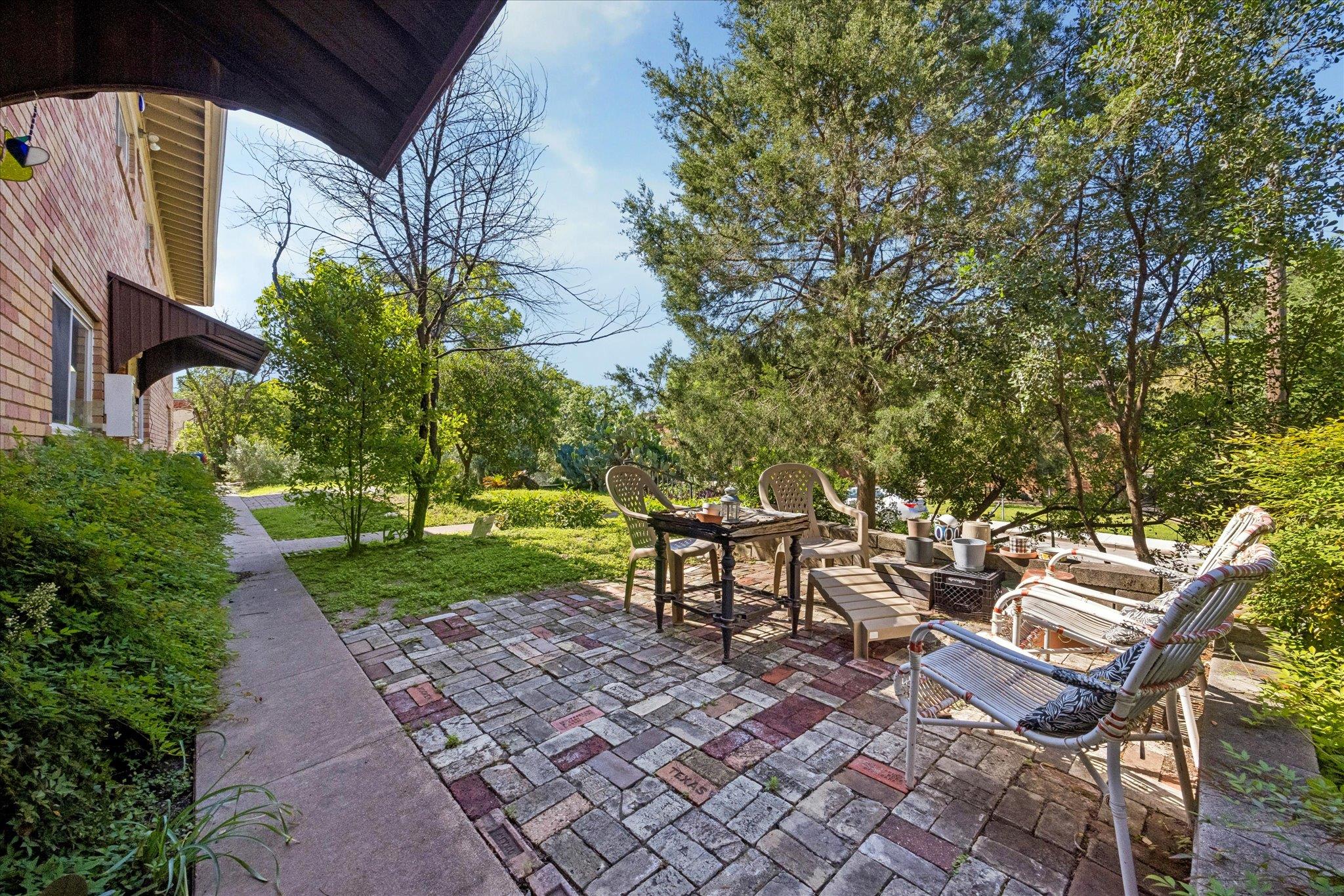 304 E 33rd St # 4, Austin, TX 78705