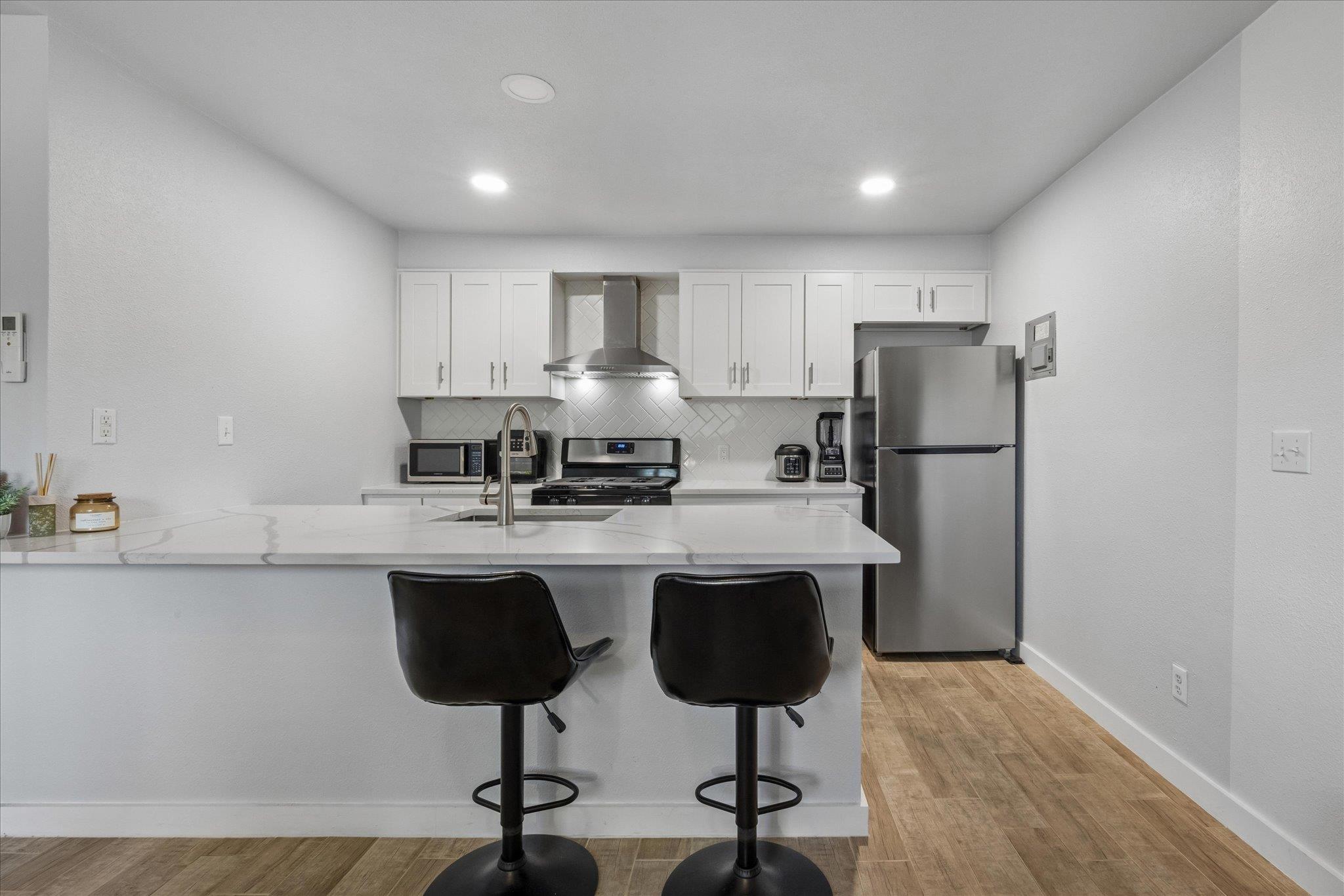 304 E 33rd St # 4, Austin, TX 78705