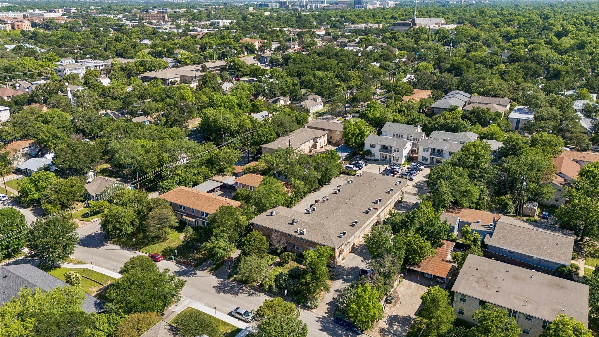 304 E 33rd St # 4, Austin, TX 78705