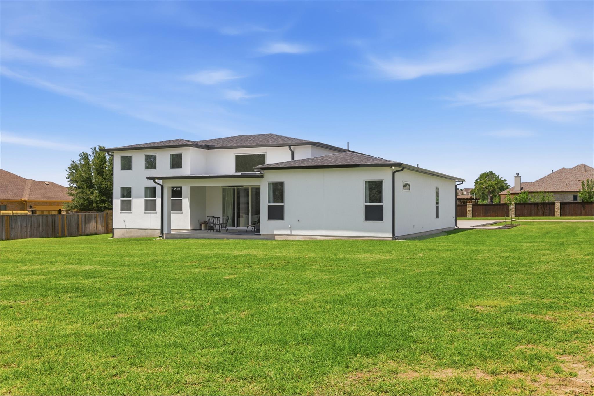 307 Chisholm Trl, Bastrop, TX 78602