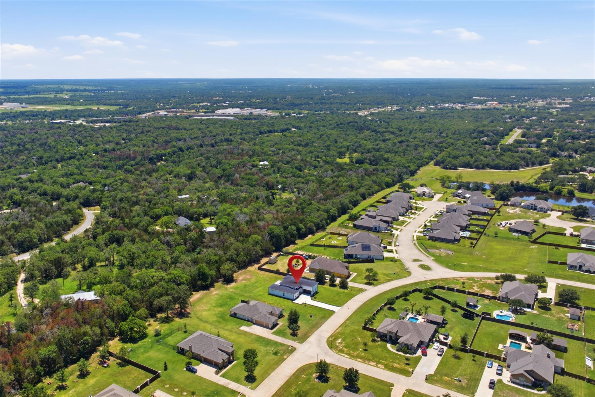 307 Chisholm Trl, Bastrop, TX 78602