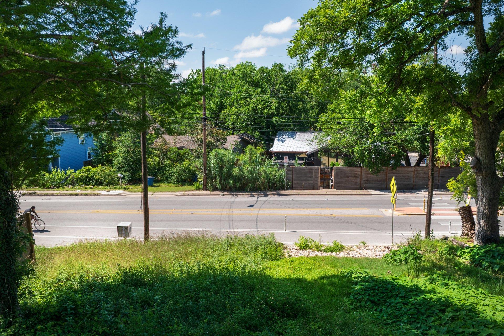 3600 Oak Springs Dr, Austin, TX 78721