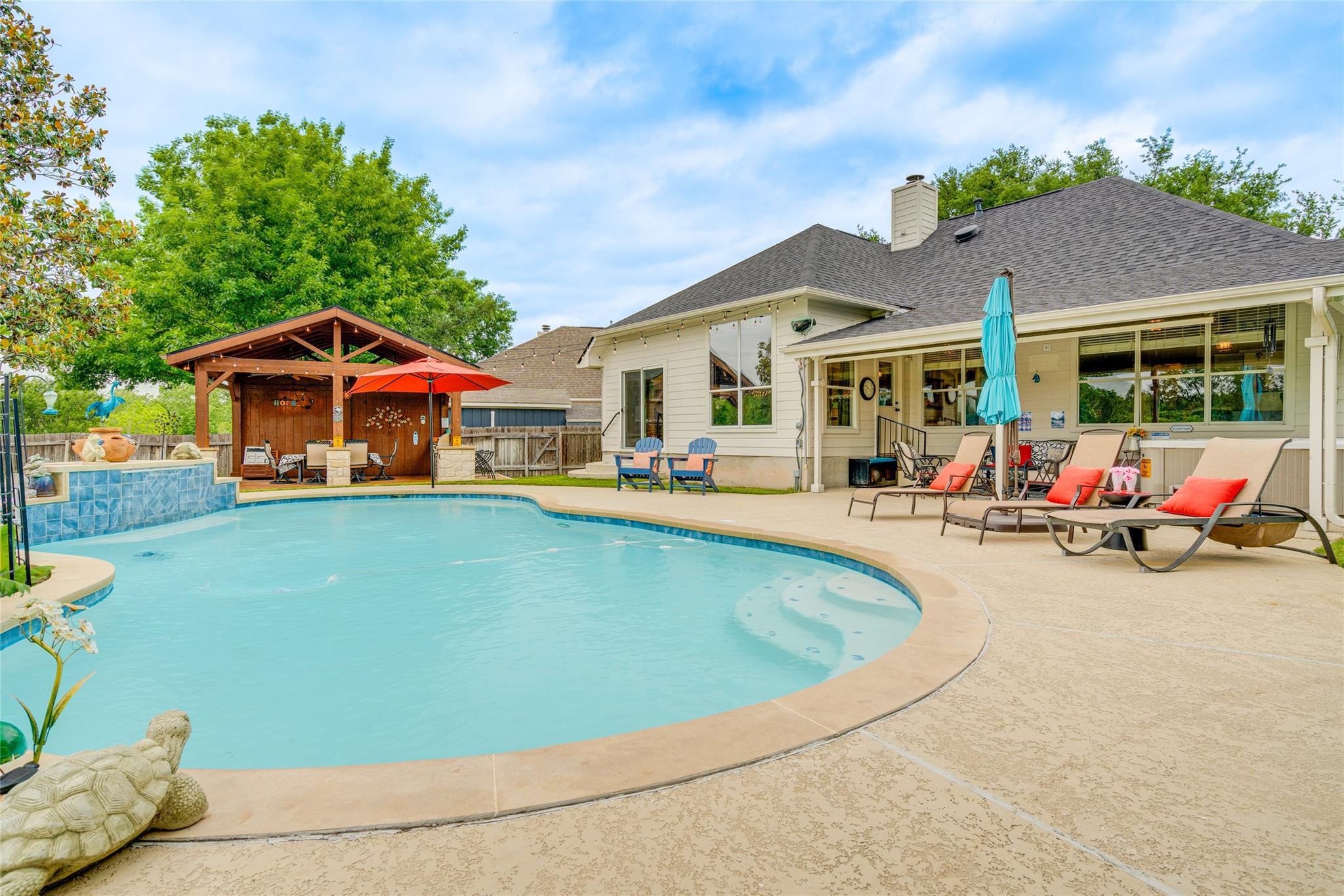 1209 Lacey Oak Loop, Round Rock, TX 78681