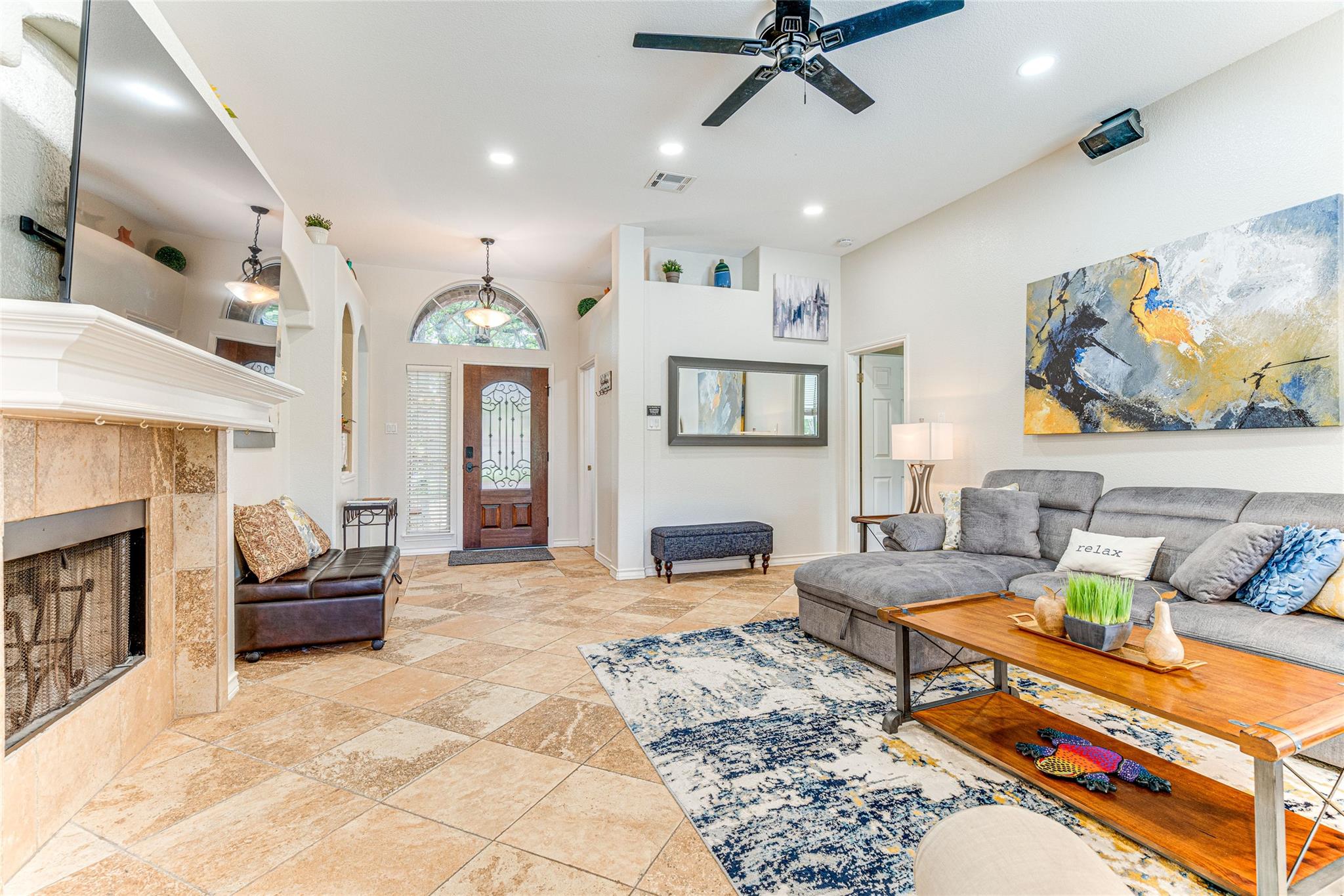 1209 Lacey Oak Loop, Round Rock, TX 78681