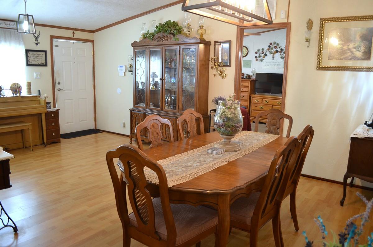 218 Texas Oak Dr, Cedar Creek, TX 78612