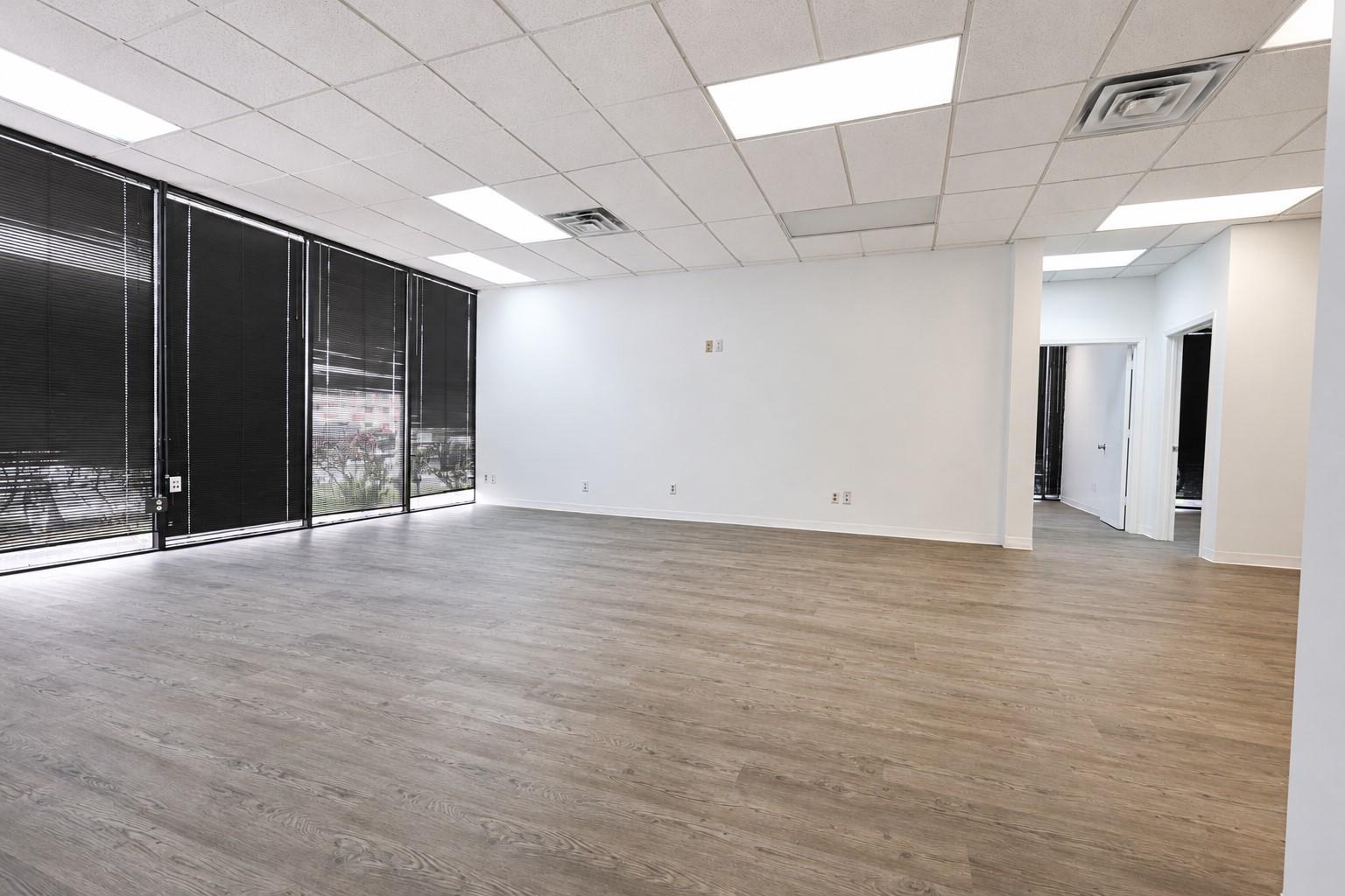 8500 Shoal Creek Blvd # 103, Austin, TX 78757