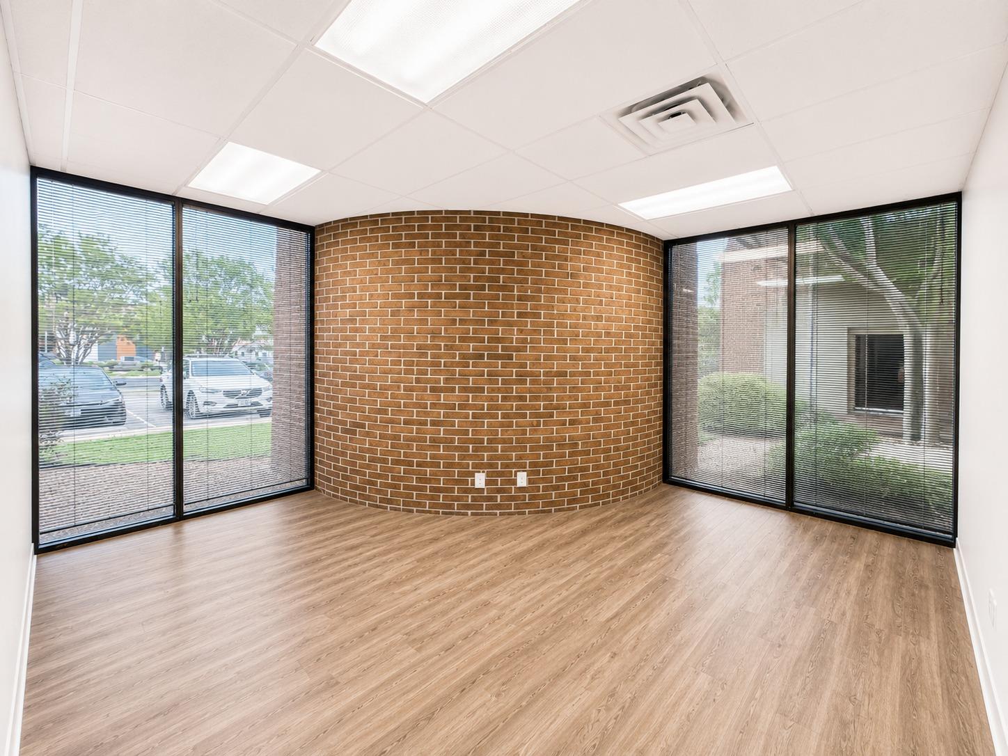 8500 Shoal Creek Blvd # 103, Austin, TX 78757