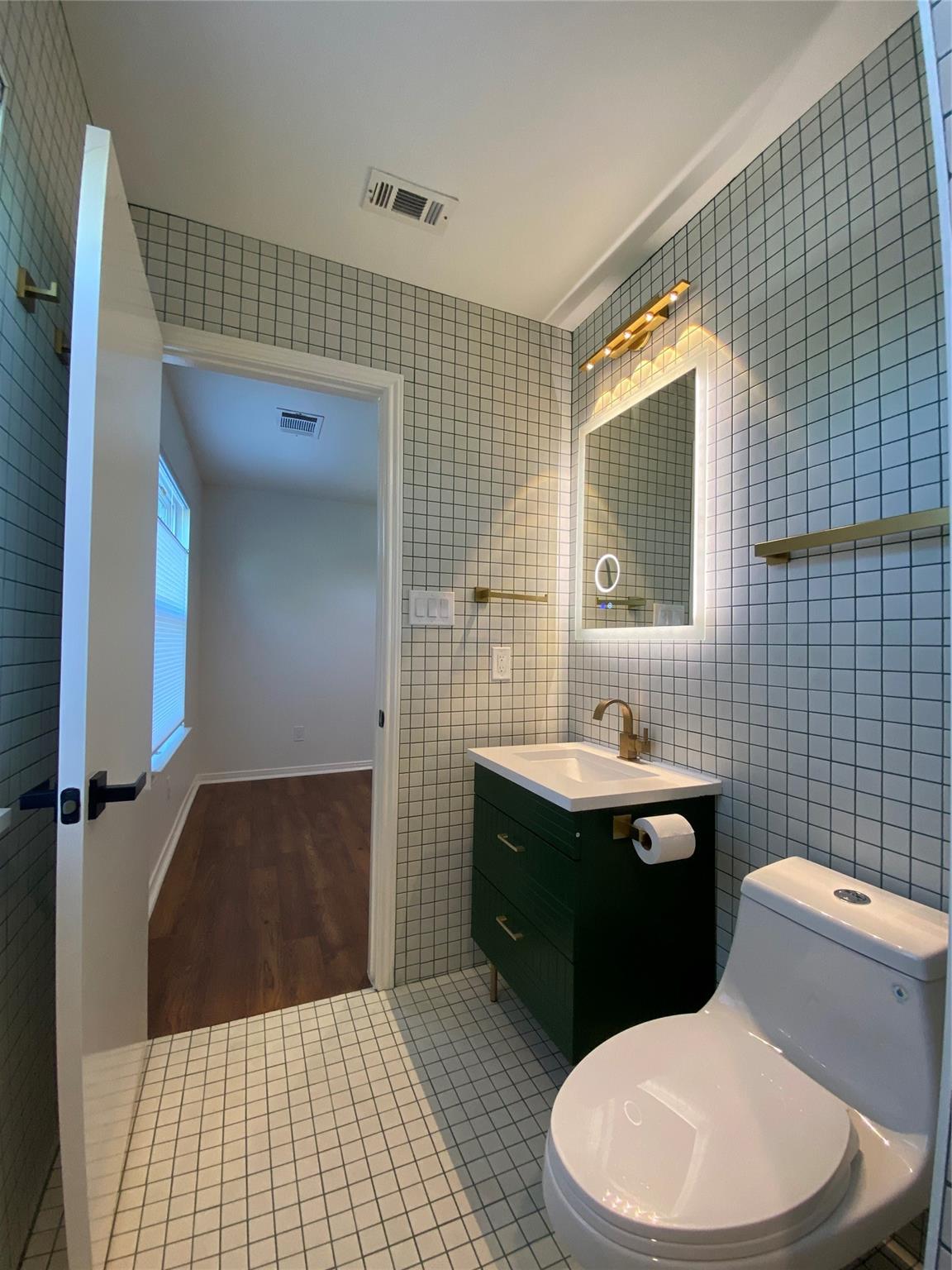 7208 Meador Ave # A, Austin, TX 78752