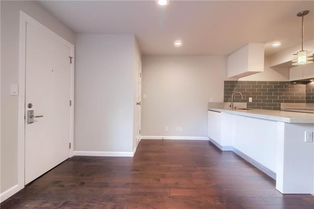 3110 Red River St # 210, Austin, TX 78705