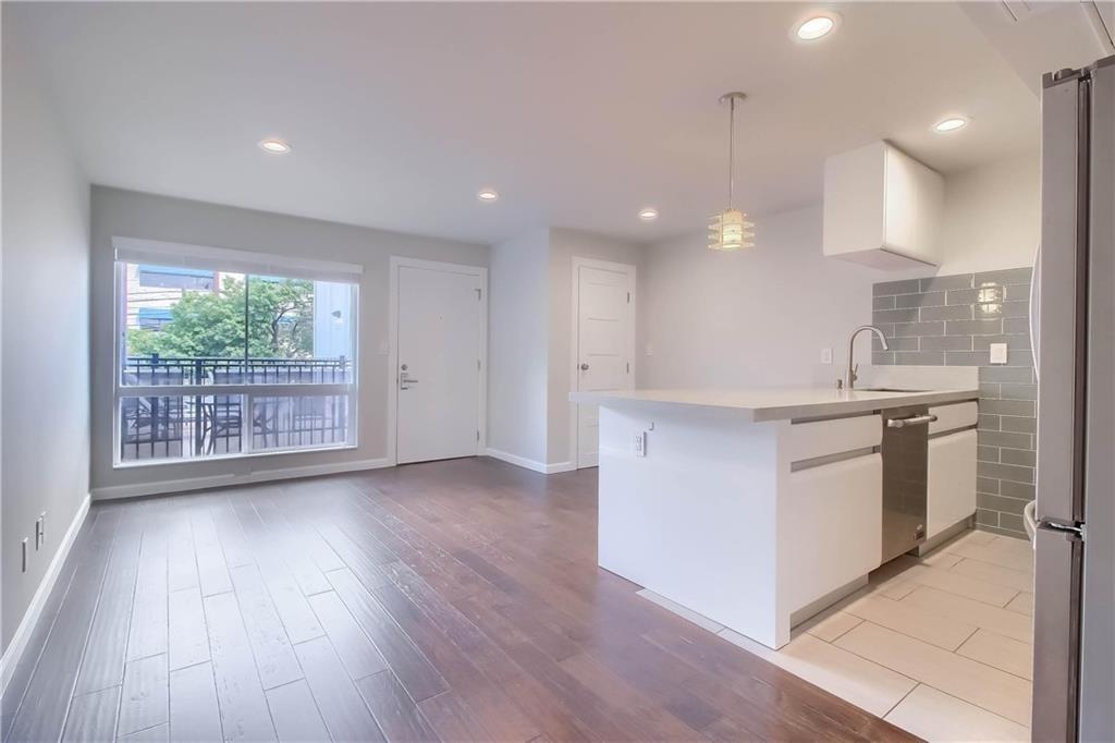 3110 Red River St # 210, Austin, TX 78705