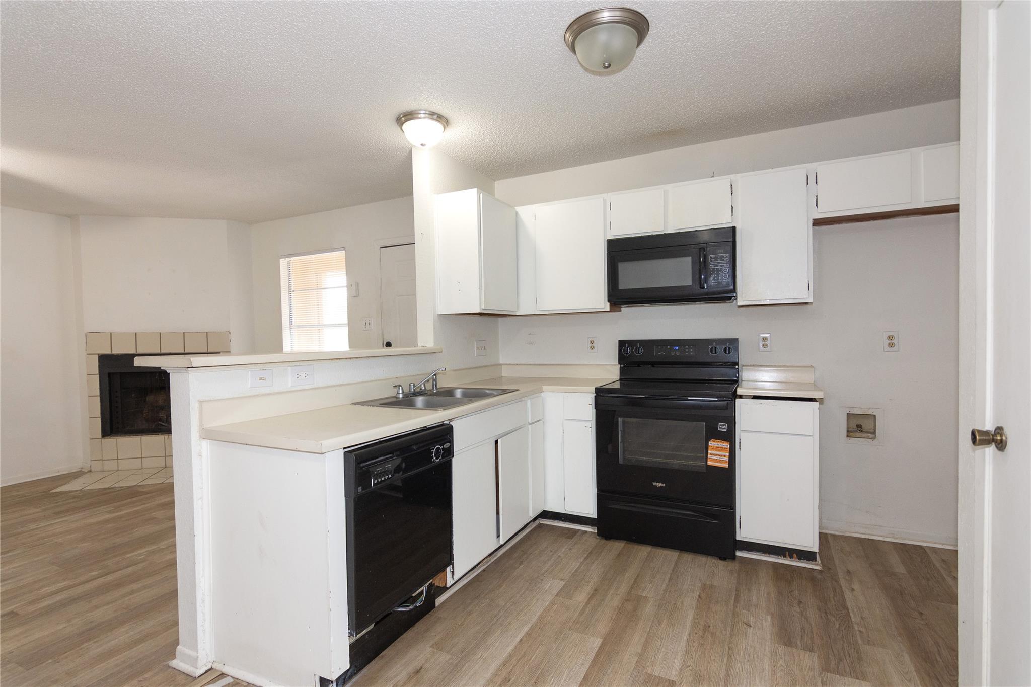 1607 ONION CREEK VILLAGE Dr # D, Round Rock, TX 78664
