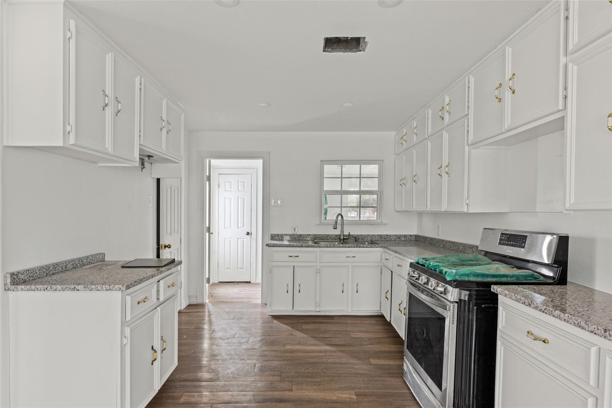 11622 Doyle Rd, Austin, TX 78719