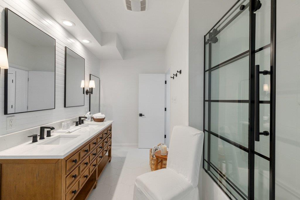 4231 Westlake Dr # I-2, Austin, TX 78746