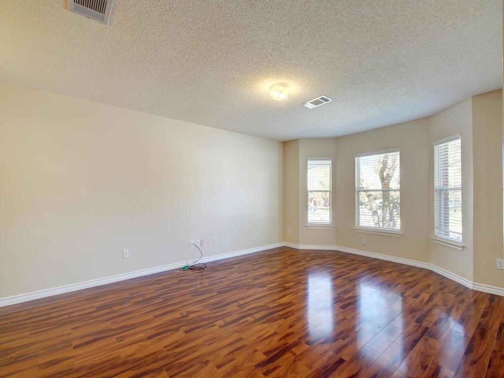 1101 Stillwell Rdg, Cedar Park, TX 78613