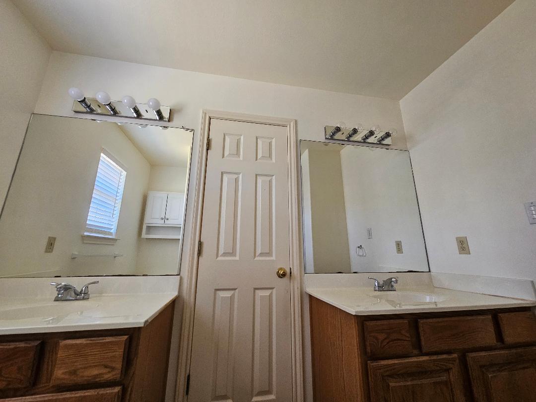 8408 Cahill Dr, Austin, TX 78729