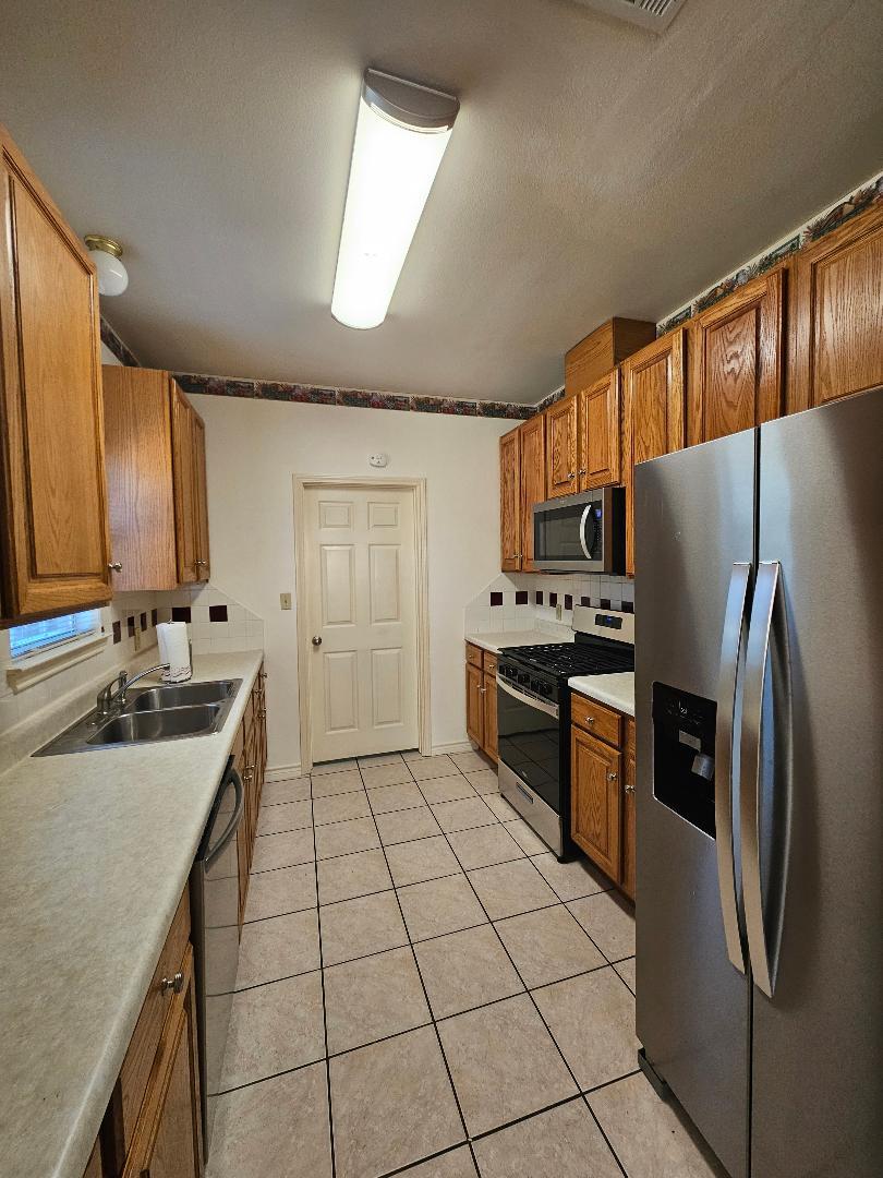 8408 Cahill Dr, Austin, TX 78729