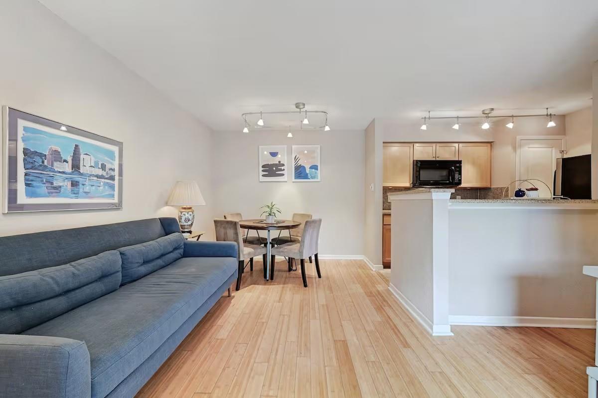 3204 Menchaca Rd # 416, Austin, TX 78704
