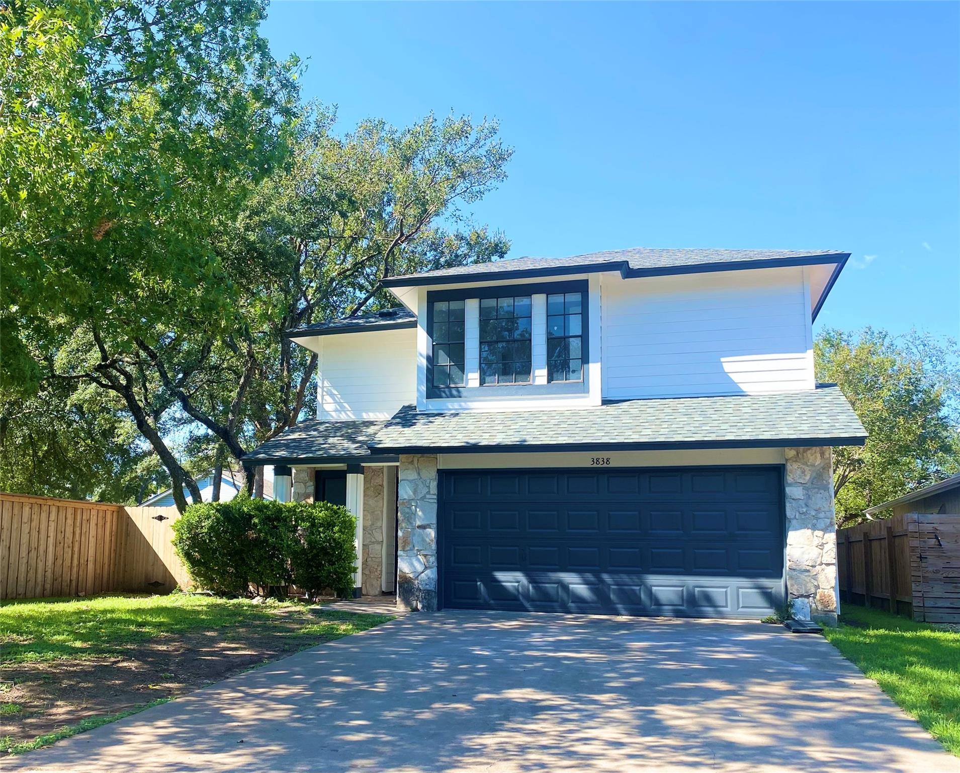 3838 Arrow Dr, Austin, TX 78749