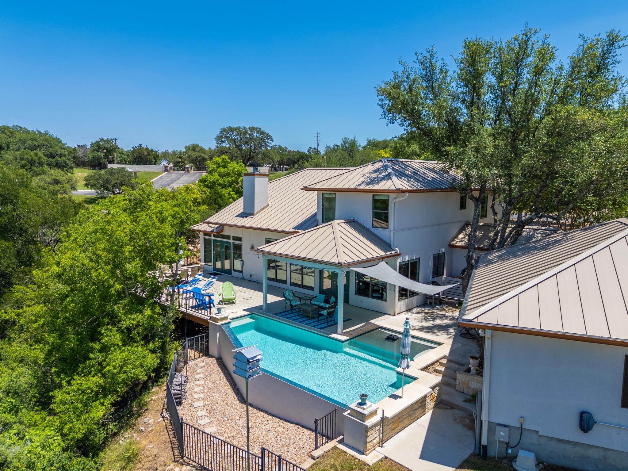 1121 Kings Cove Dr, Canyon Lake, TX 78133