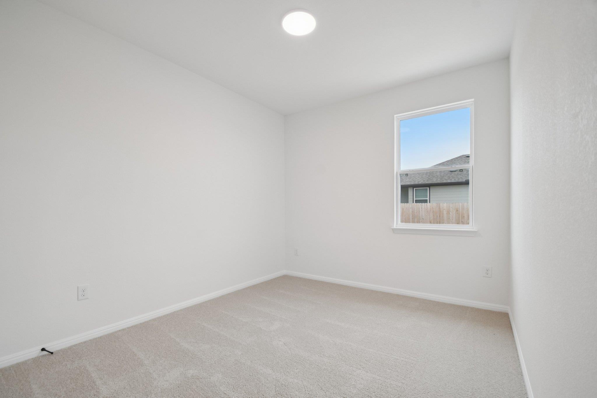 367 Porter Country Pkwy, Buda, TX 78610
